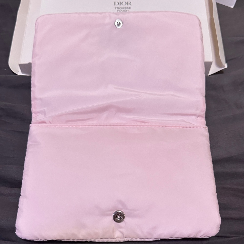 Dior Pouch - Picture 3 of 4